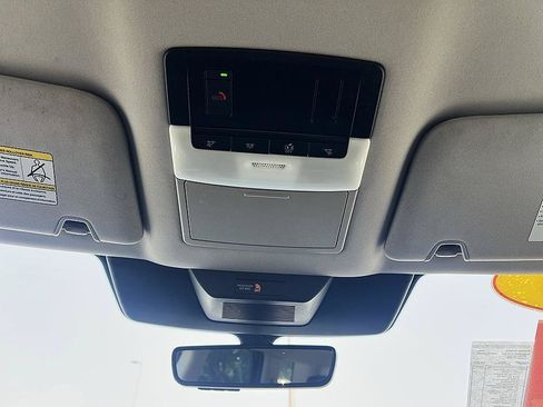 Certified 2025 Nissan Pathfinder SL w/ Cargo Package FWD image 28