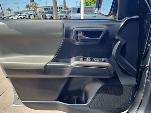 Used 2021 Toyota Tacoma SR5 RWD image 25