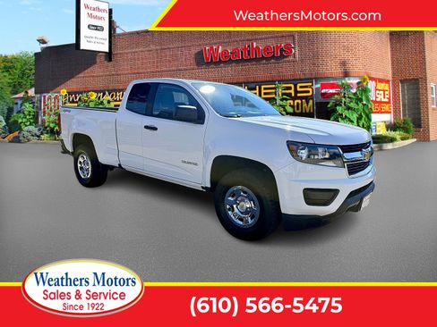 Used 2017 Chevrolet Colorado W/T w/ WT Convenience Package AWD/4WD image 1
