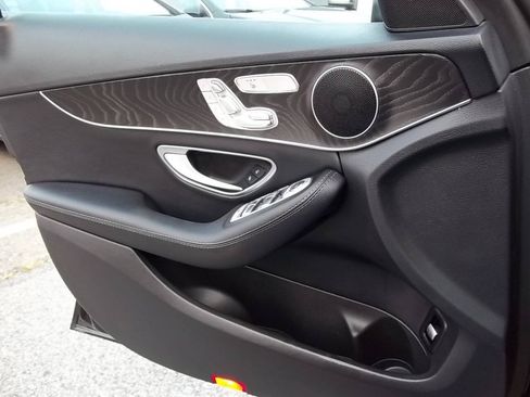 Used 2017 Mercedes-Benz C 300 4MATIC Sedan image 13