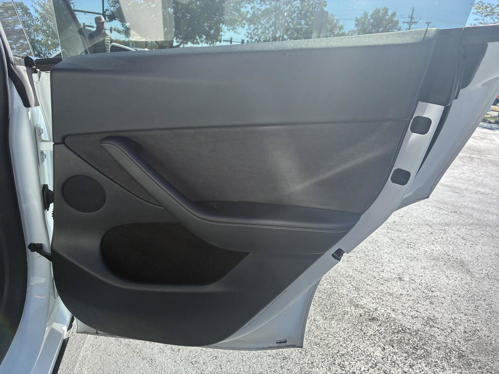 Used 2023 Tesla Model Y Long Range AWD/4WD image 9