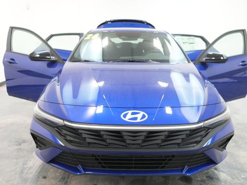 New 2026 Hyundai Elantra Sport FWD image 26