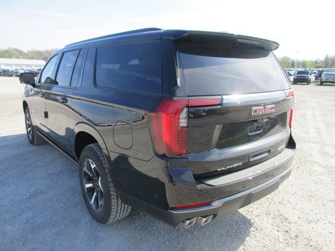 New 2026 GMC Yukon XL AT4 image 6