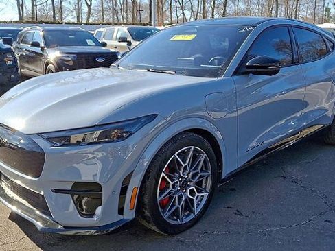 Certified 2024 Ford Mustang Mach-E GT image 5