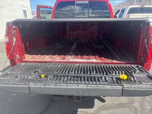 Used 2015 Ford F250 Lariat w/ Chrome Package image 26