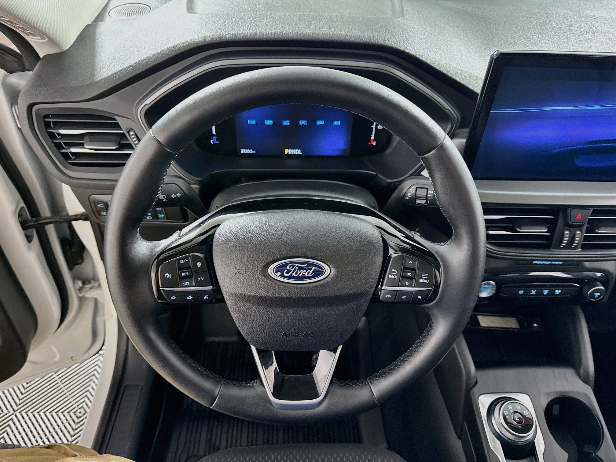 Used 2025 Ford Escape SE FWD image 16