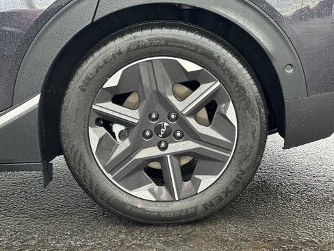 New 2025 Kia EV6 Light image 26