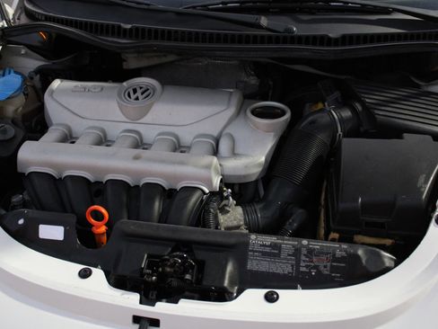 Used 2007 Volkswagen Beetle Triple White Edition image 28