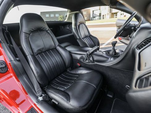 Used 2000 Chevrolet Corvette Coupe w/ Lighting Pkg RWD image 60