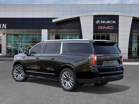 New 2026 GMC Yukon XL Denali Ultimate AWD/4WD image 3