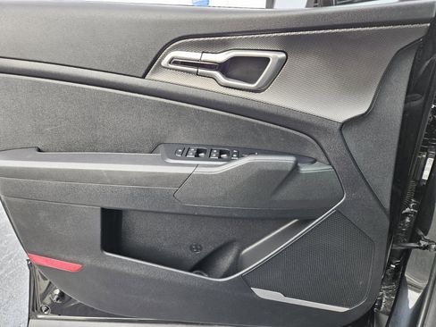 Used 2024 Kia Sportage LX image 29