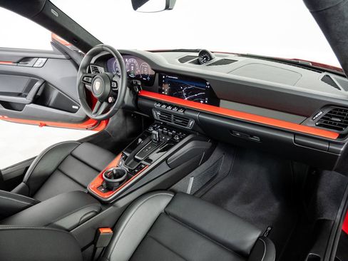 Certified 2025 Porsche 911 Carrera GTS image 22