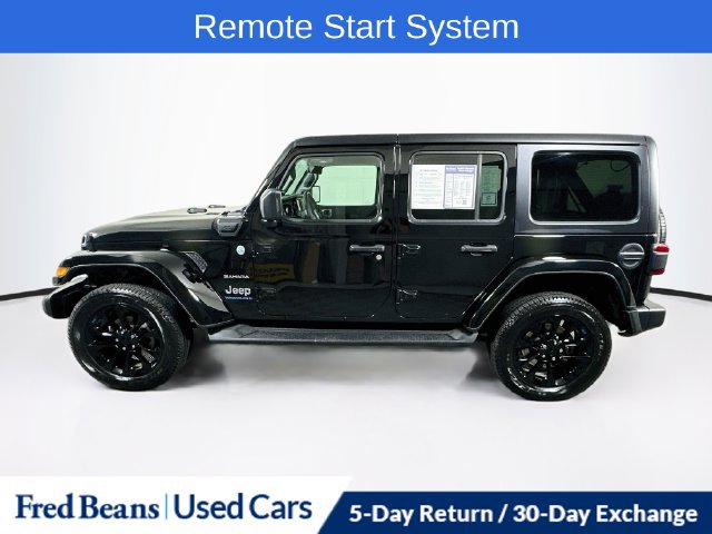 Used 2023 Jeep Wrangler Unlimited Sahara w/ Cold Weather Group AWD/4WD image 5