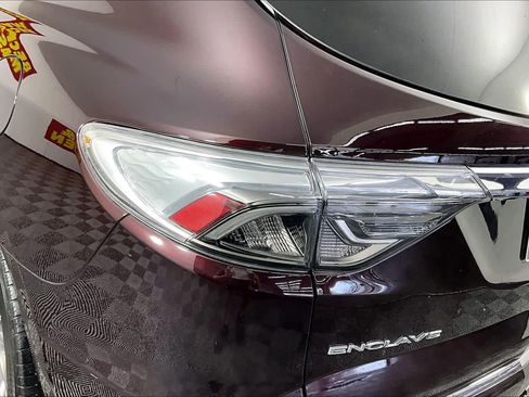 Certified 2022 Buick Enclave Avenir w/ Avenir Technology Package image 27