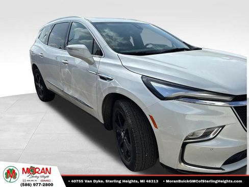 Certified 2024 Buick Enclave Essence w/ Experience Buick Package FWD image 3
