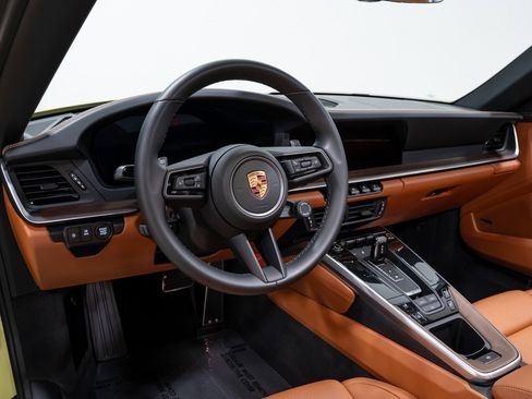 Used 2025 Porsche 911 Carrera image 50