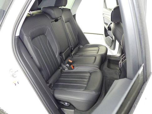 Used 2023 Audi Q5 2.0T Premium w/ Convenience Package image 20