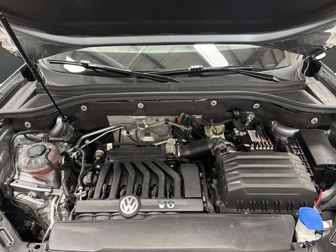 Used 2023 Volkswagen Atlas Cross Sport SEL image 39