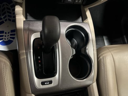 Used 2016 Honda Pilot EX image 19