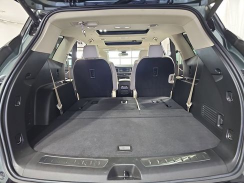 Certified 2023 Buick Enclave Essence w/ Experience Buick Package image 18