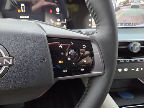 New 2026 Nissan Murano SL image 23