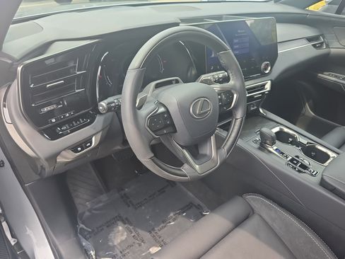 Used 2024 Lexus RX 350 AWD w/ Convenience Package image 16