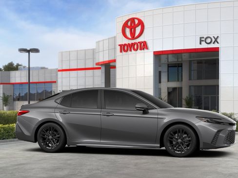 New 2026 Toyota Camry SE AWD/4WD image 13