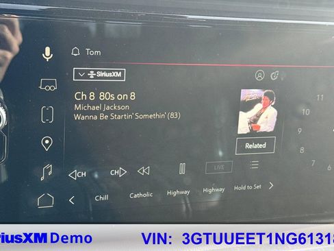 Used 2022 GMC Sierra 1500 AT4 w/ AT4 Premium Package image 59