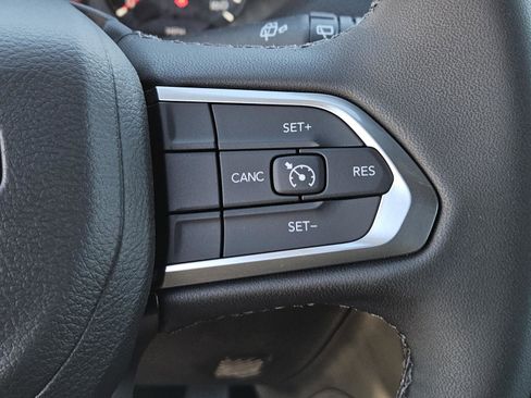 New 2026 Jeep Compass Latitude image 16