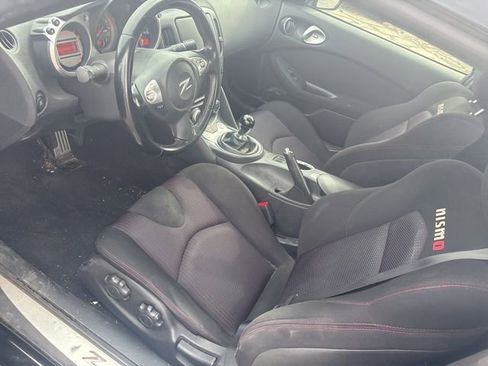 Used 2010 Nissan 370Z NISMO image 6