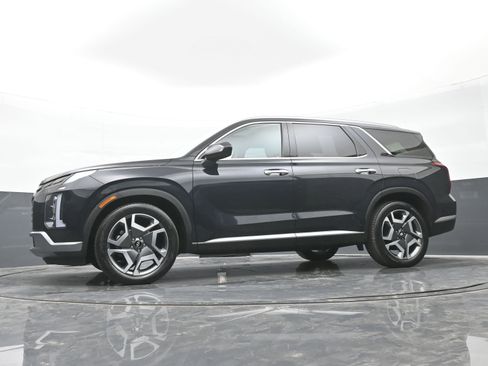 Used 2023 Hyundai Palisade SEL image 43