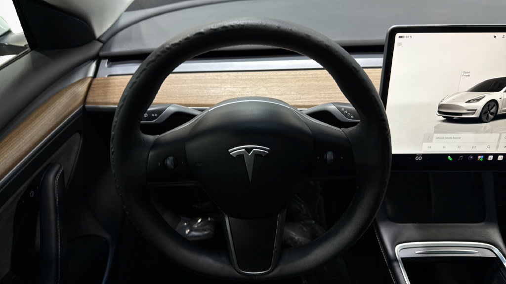 Used 2022 Tesla Model 3 RWD image 19