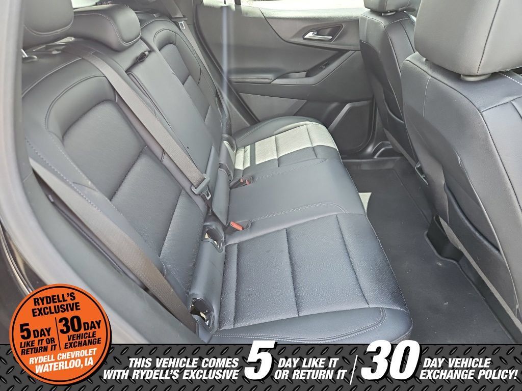 Used 2025 Chevrolet Equinox LT w/ Convenience Package II AWD/4WD image 6