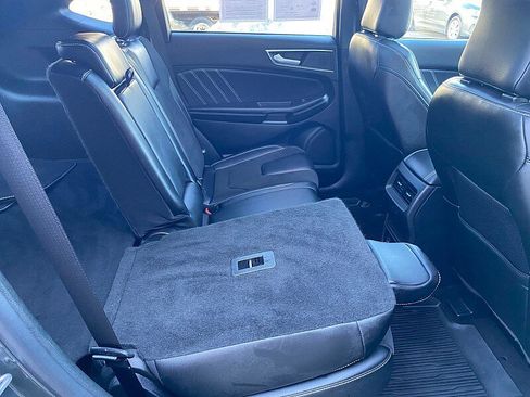 Used 2022 Ford Edge ST w/ Equipment Group 401A image 37