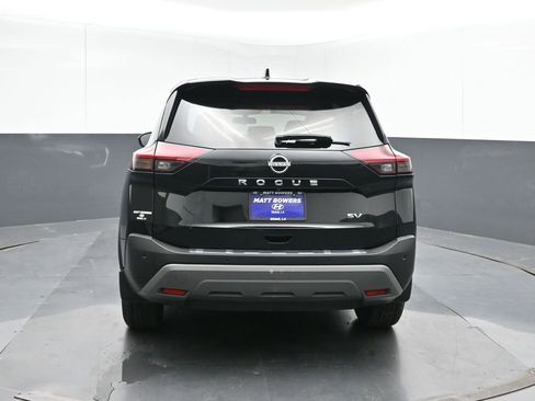Used 2023 Nissan Rogue SV FWD image 4