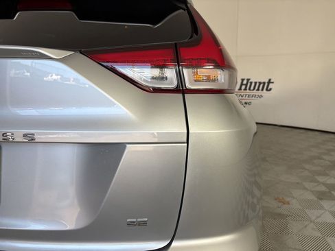 Used 2022 Mitsubishi Eclipse Cross SE image 33