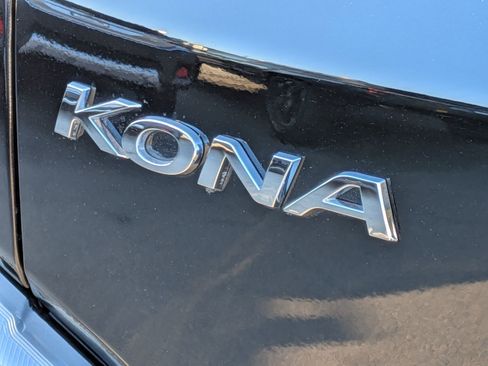 Used 2023 Hyundai Kona SEL image 29