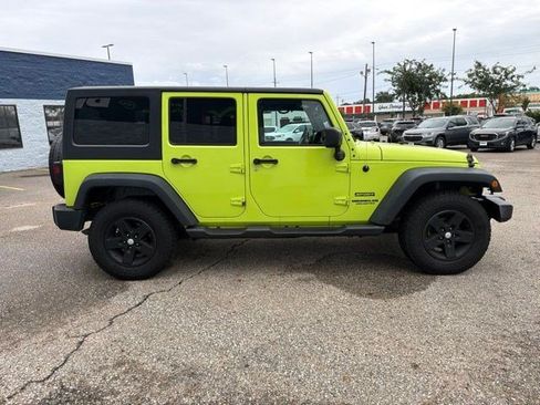 Used 2016 Jeep Wrangler Unlimited Sport w/ Quick Order Package 24S AWD/4WD image 6