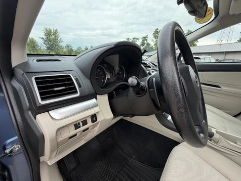 Used 2015 Subaru Crosstrek 2.0i Premium AWD/4WD image 11