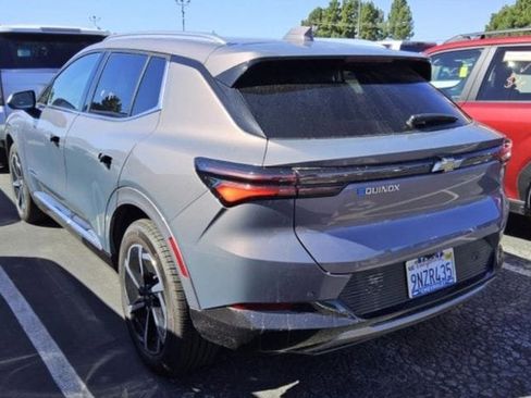 Used 2024 Chevrolet Equinox EV LT image 4