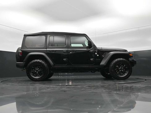 Used 2021 Jeep Wrangler Unlimited Sport AWD/4WD image 28