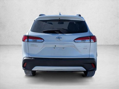 Certified 2023 Toyota Corolla Cross LE image 6