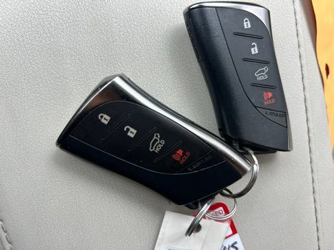 Used 2023 Lexus RX 350 AWD w/ Cold Area Package image 29