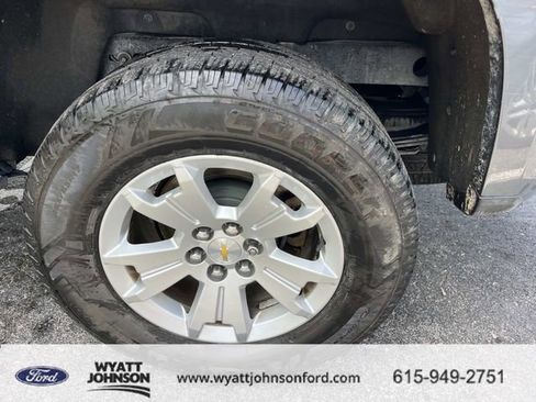 Used 2019 Chevrolet Colorado LT w/ LT Convenience Package image 11