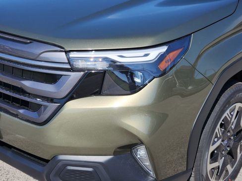 New 2026 Subaru Forester Premium AWD/4WD image 5