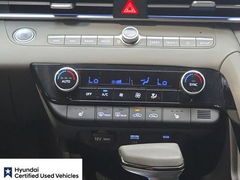 Used 2025 Hyundai Elantra SEL FWD image 24