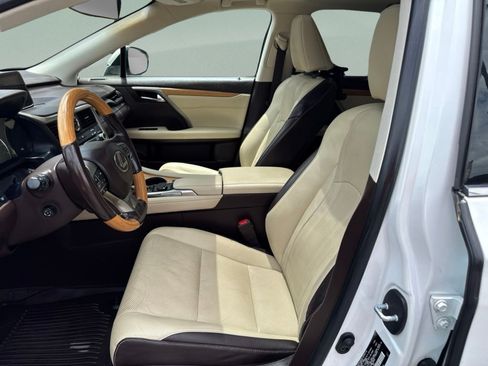 Used 2018 Lexus RX 350L FWD image 9