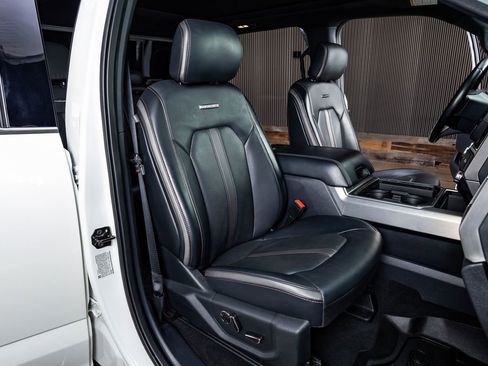 Used 2022 Ford F250 Platinum w/ Tremor Off-Road Package image 30