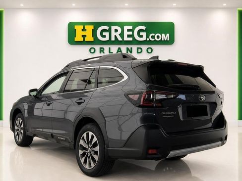 Used 2023 Subaru Outback Limited AWD/4WD image 2