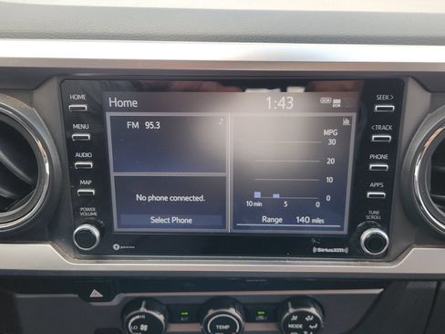 Used 2022 Toyota Tacoma SR5 RWD image 20